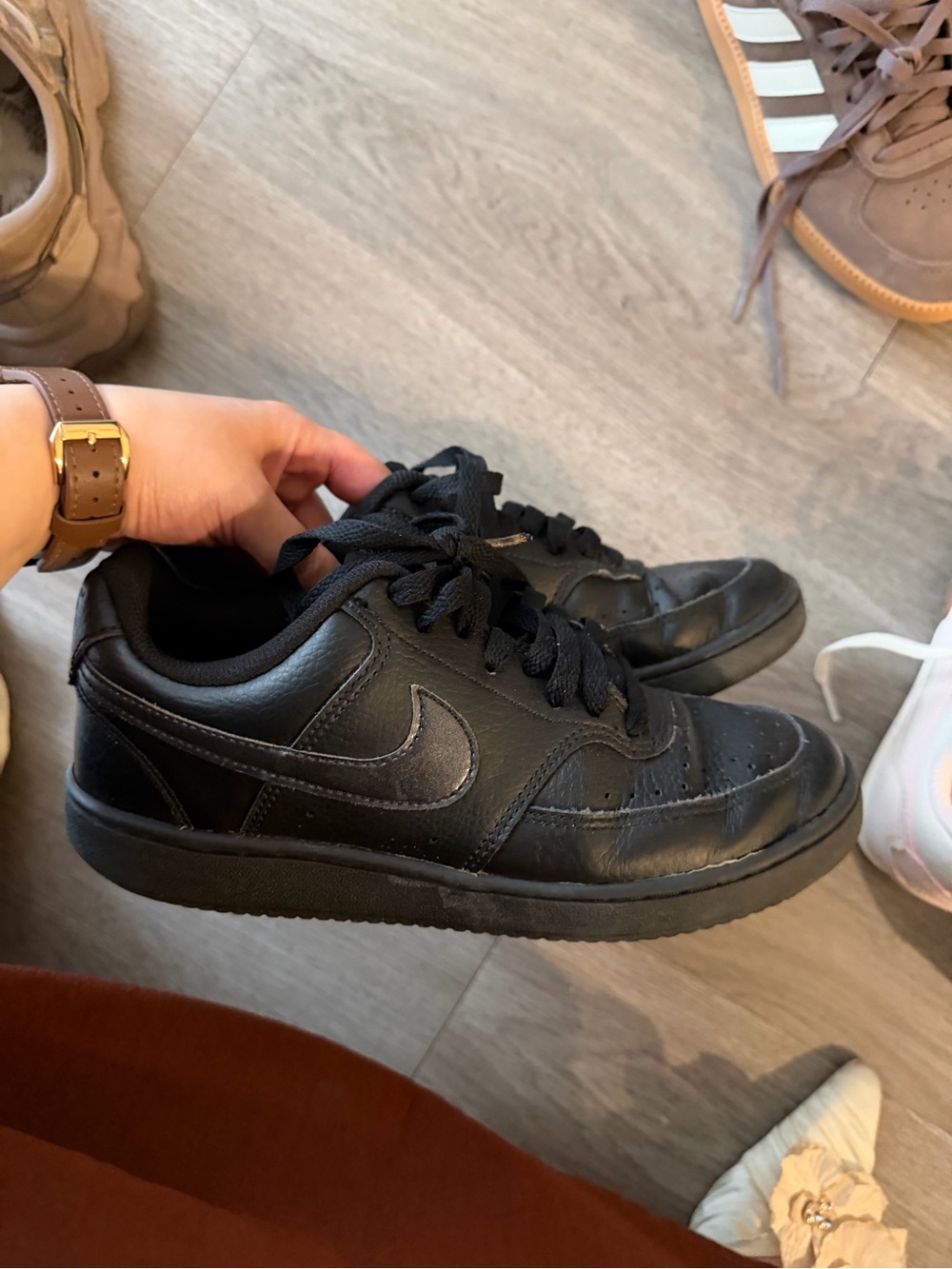 Nike Black Leather Low-Top Sneakers